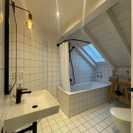 Gemuetliches Loft Lägenhet *