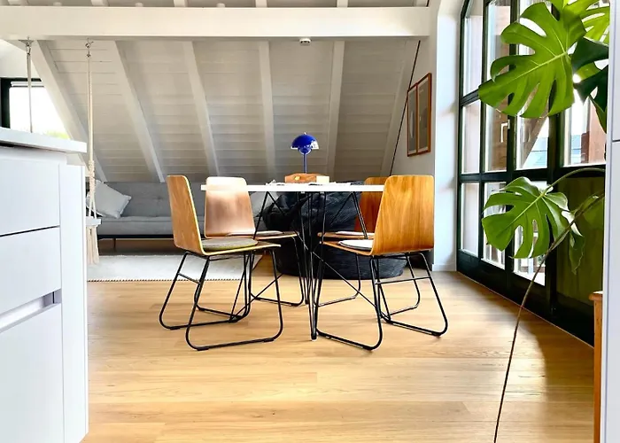 Gemuetliches Loft דירה *